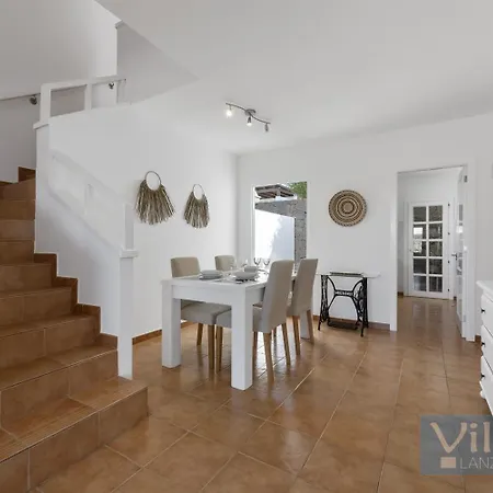 Mundaka By Villitas *